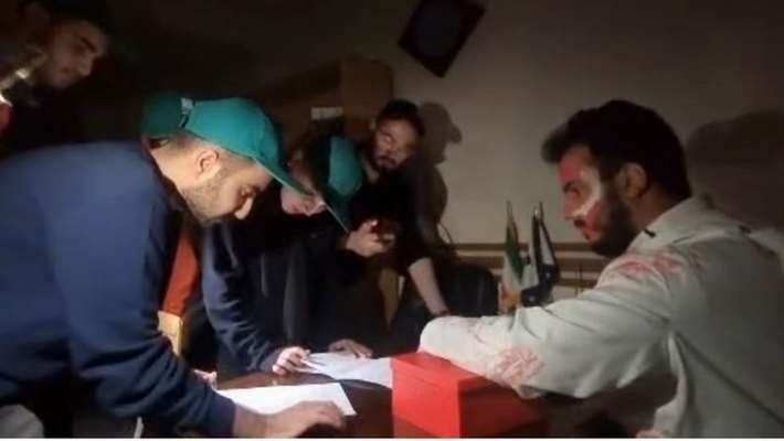 «اتاق فرار پژوهشی»؛ تجربه‌ای نوآورانه برای تقویت مهارت‌های پژوهشی دانشجویان در دانشکده دندانپزشکی